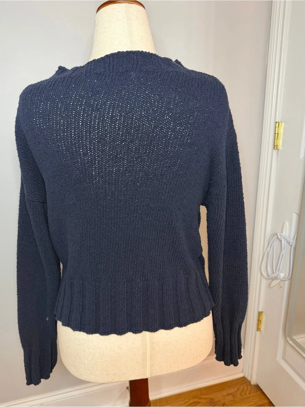 J Crew Relaxed Boat neck Beach Sweater - Navy sz M